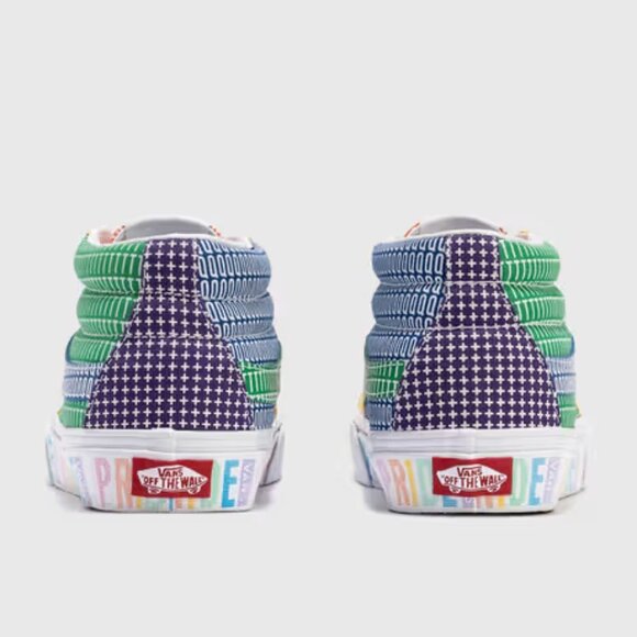 #65/53S/34S Brand new with tags VANS PRIDE SK8 Mid - Picture 4 of 11